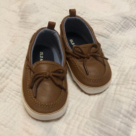👞 NWOT Old Navy Baby Boat Shoes Cognac Size 12-18M Soft Sole Chic Preppy - Picture 1 of 6